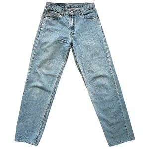 Vintage Levi’s 550 Light Wash Relaxed Fit Tapered Leg Jeans